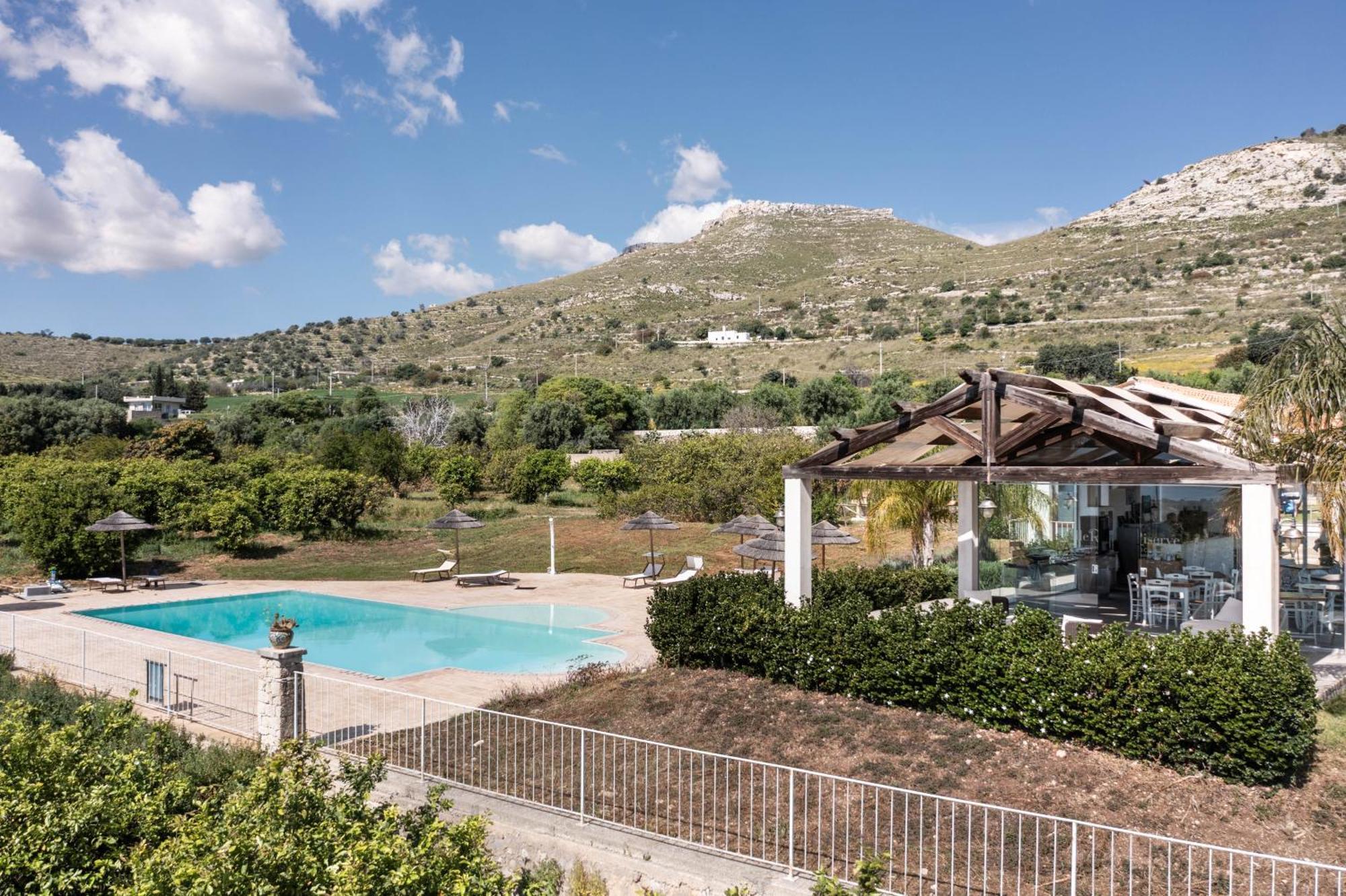 Agriturismo Alle Riserve Cavagrande Avola Buitenkant foto