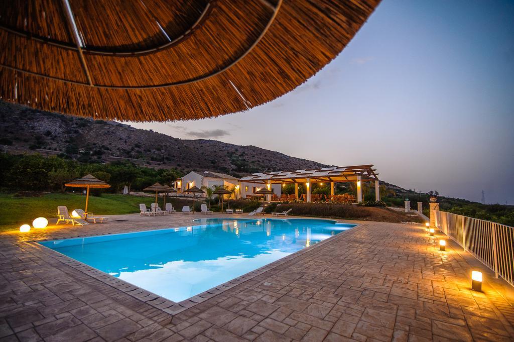 Agriturismo Alle Riserve Cavagrande Avola Buitenkant foto